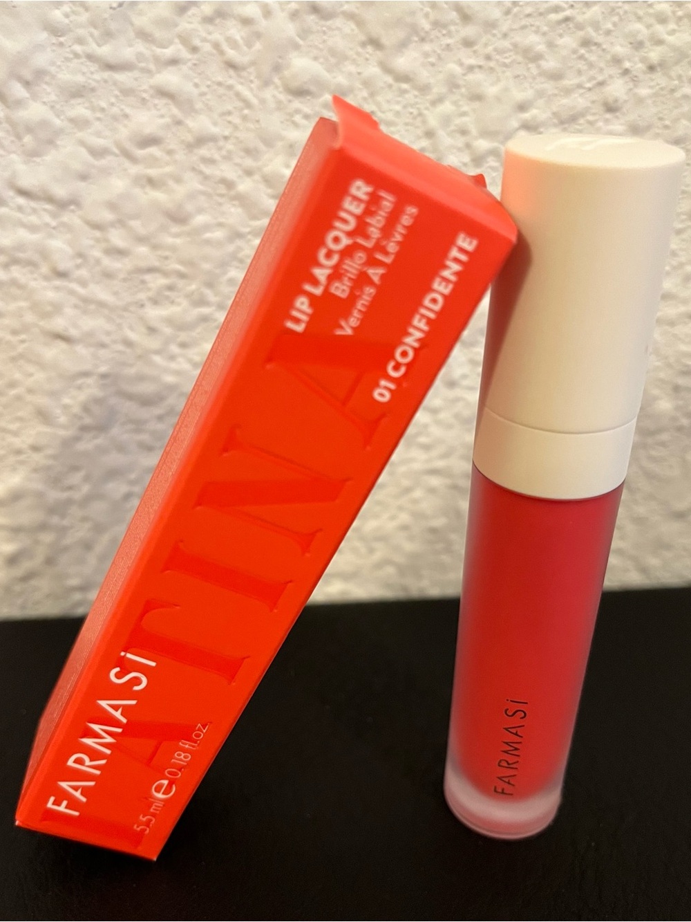 Farmasi Lip Lacquer Confidente - Coral Red